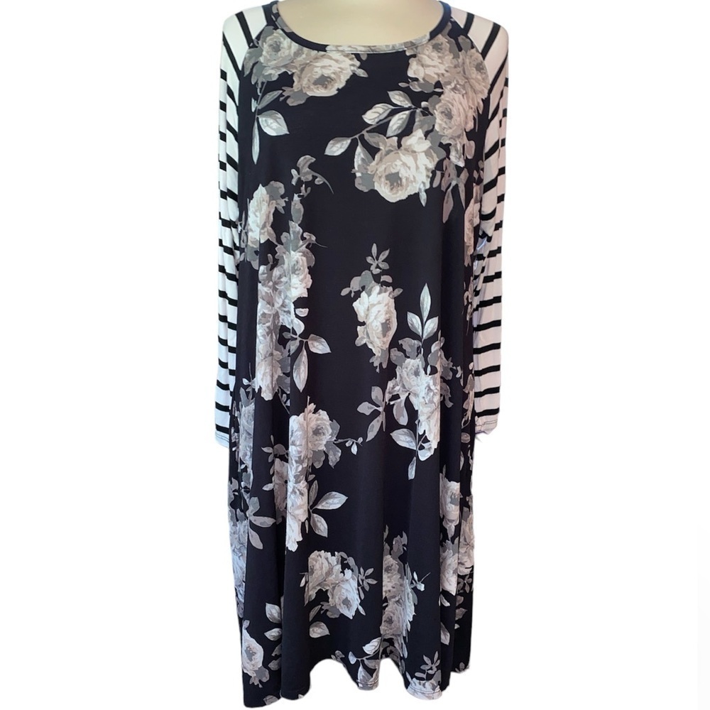 Jules & James dress below knee flowy long sleeves pockets florals/stripe Sz L